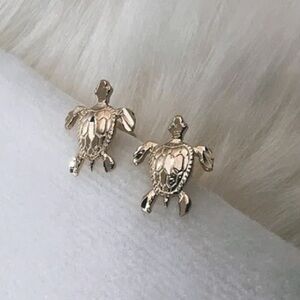 14k solid Gold turtle earrings